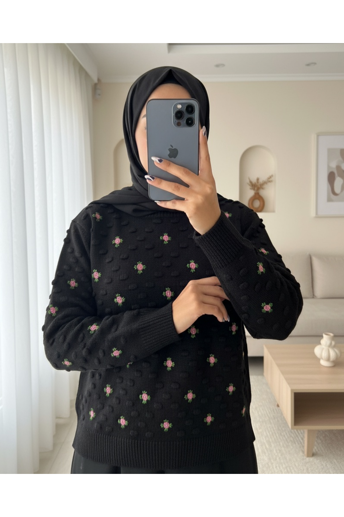 Front And Sleeves Pompom Knitwear Sweater -Black
