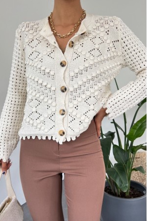 Ponponlu Ajurlu Düğmeli Hırka -Ekru