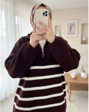 Half Zipper Side Striped Knitwear Sweater   -Maroon