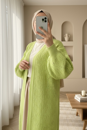 Kolu ve Önü Ajurlu Yumoş Hırka  -F.Yeşili