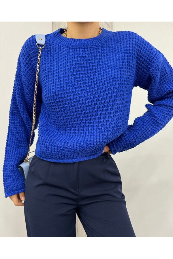 Round Neck Knitted Sweater -Saxe 