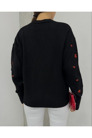 سترة تريكو مطرزة بالزهور المتناثرة -أسود