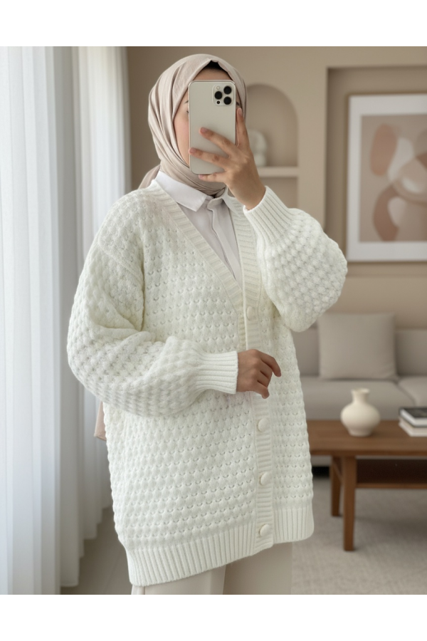 Embossed Knitted Arabboy Buttoned Knitwear Cardigan -Ecru