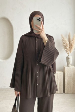 Piliseli Hakim Yaka Düğmeli Krep Takım -K. Kahve