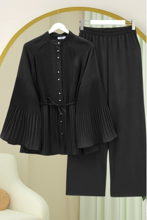 Piliseli Hakim Yaka Düğmeli Krep Takım -Siyah