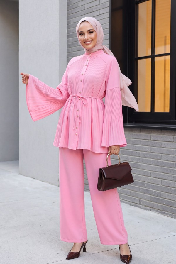 Piliseli Hakim Yaka Düğmeli Krep Takım  -Pembe