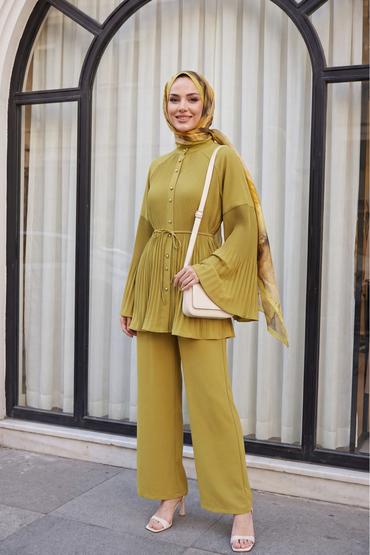 Pleated Mandarin Collar Buttoned Crepe Set  -Oil Green