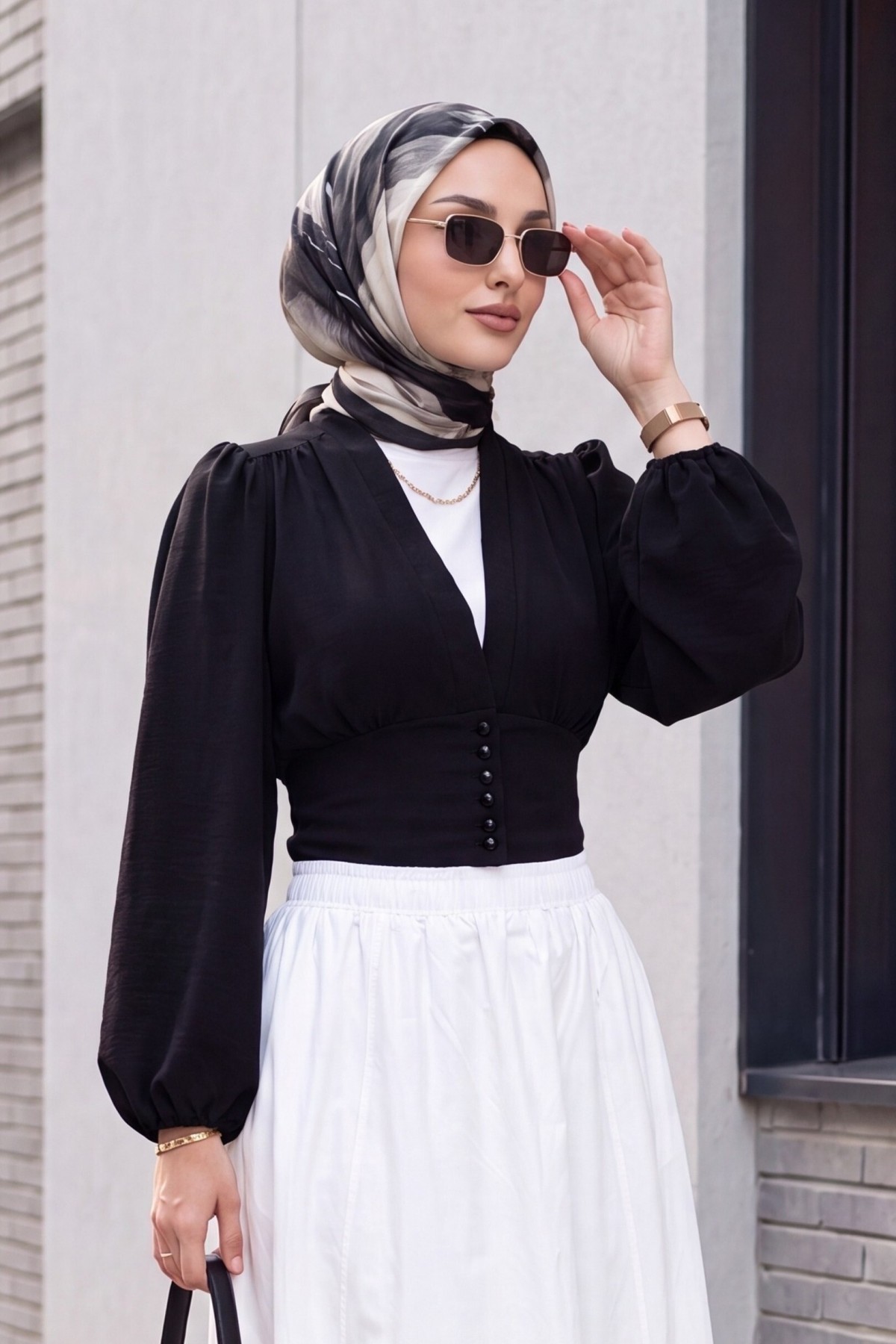 Buttoned Elastic Back Balloon Sleeve Sandy Crop -Black