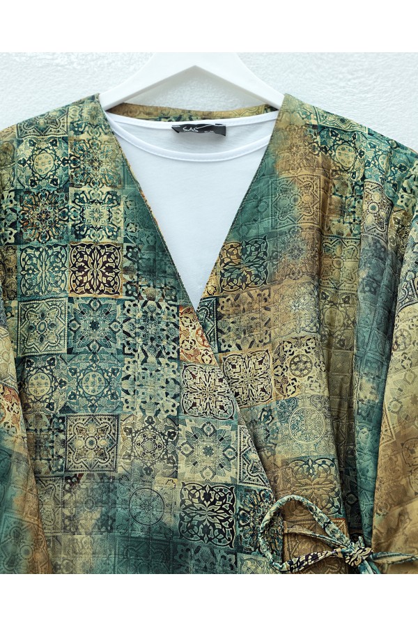 Quilted Kimono with Tied Waist, Pockets, Patterned Lining -Khaki