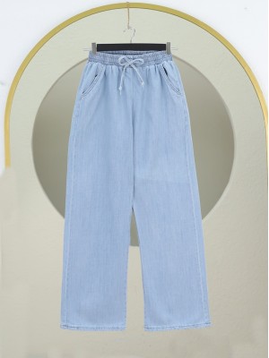 Elastic Waist Wide Leg Jeans with Pockets       -Baby Blue
