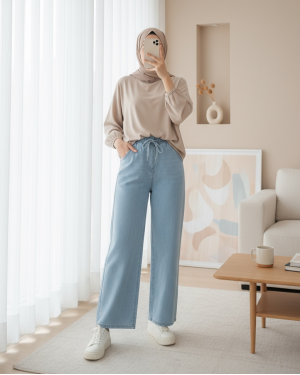 Elastic Waist Wide Leg Jeans with Pockets       -Baby Blue