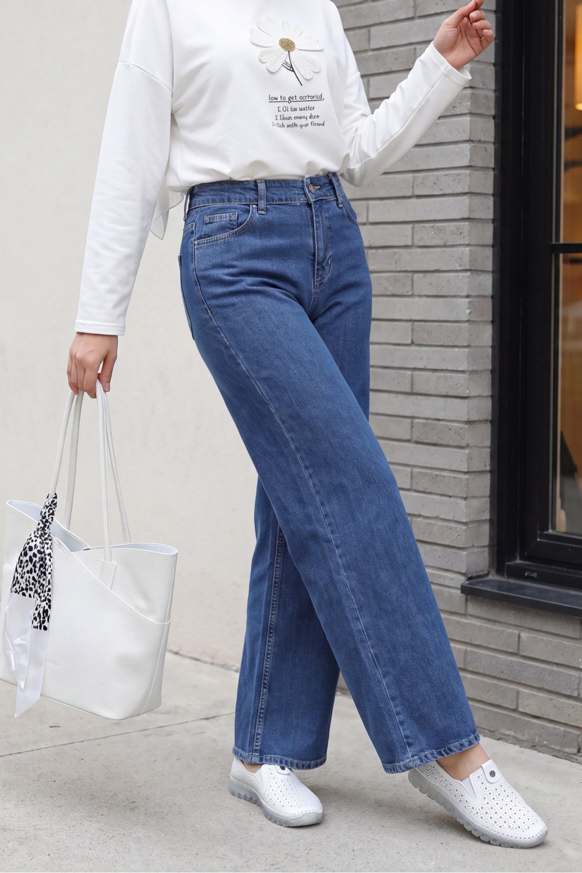 Palazzo Jeans with Pockets and Zipper   -İndigo