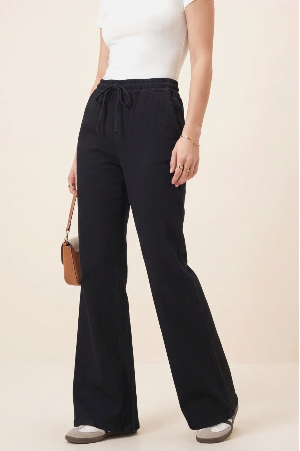 Spanish Leg Lace Detail Jeans -Black