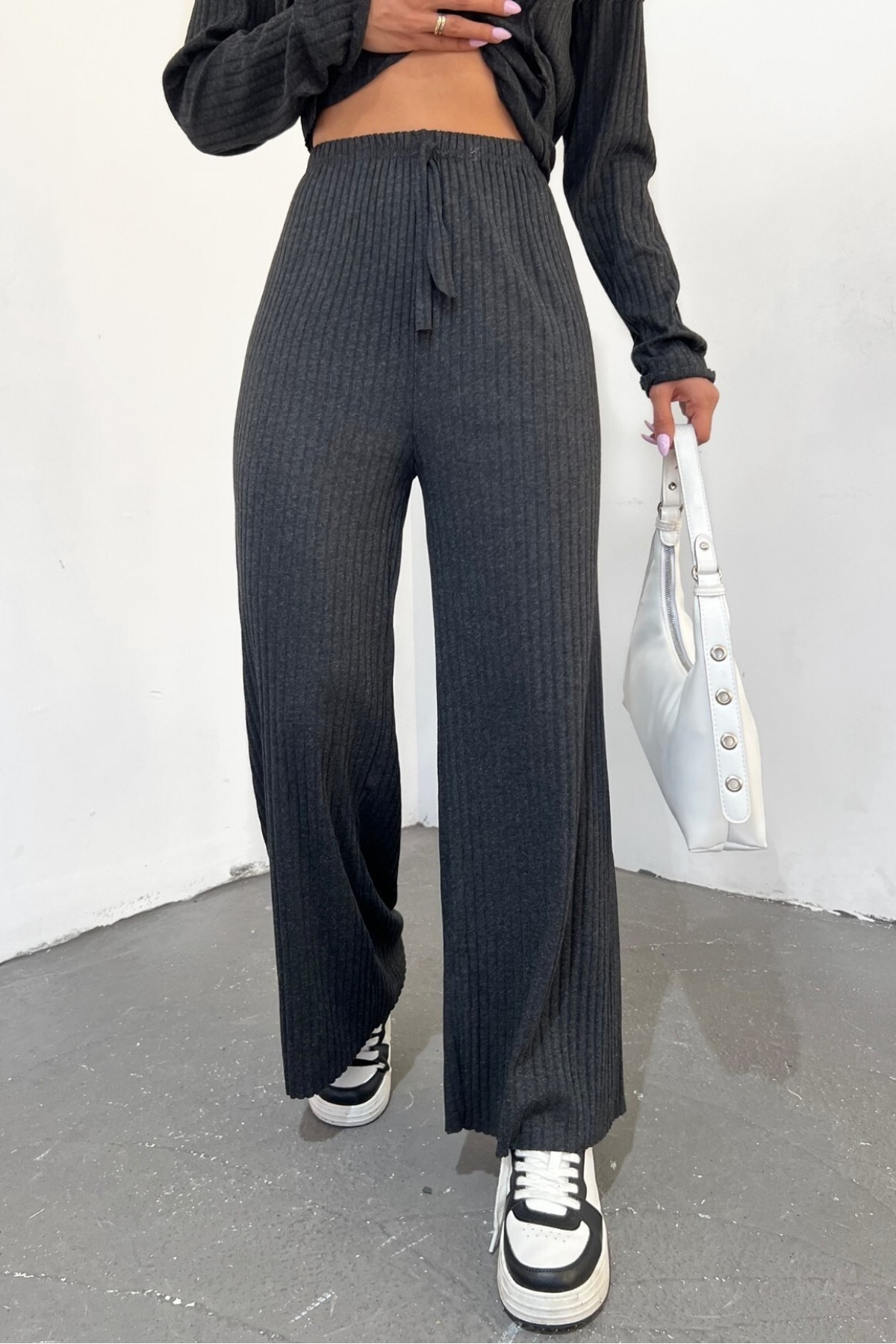 Lace Detail Loose Ribbed Trousers   -Anthracite