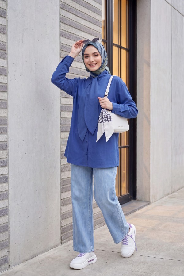 Elastic Waist Wide Leg Jeans with Pockets -Ice Blue