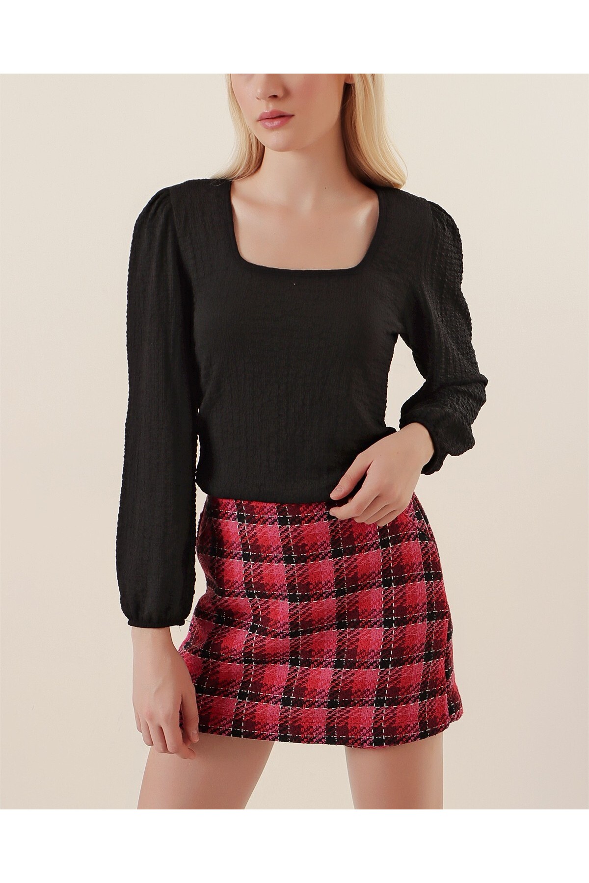 0442 Uzun Kollu Bluz - Siyah