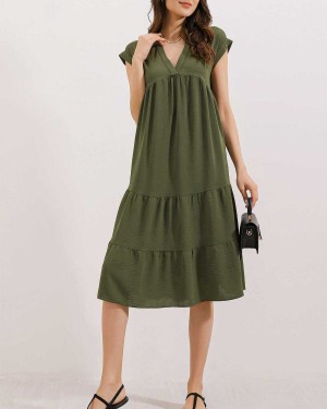 2398 V Yaka Volanlı Elbise - Haki