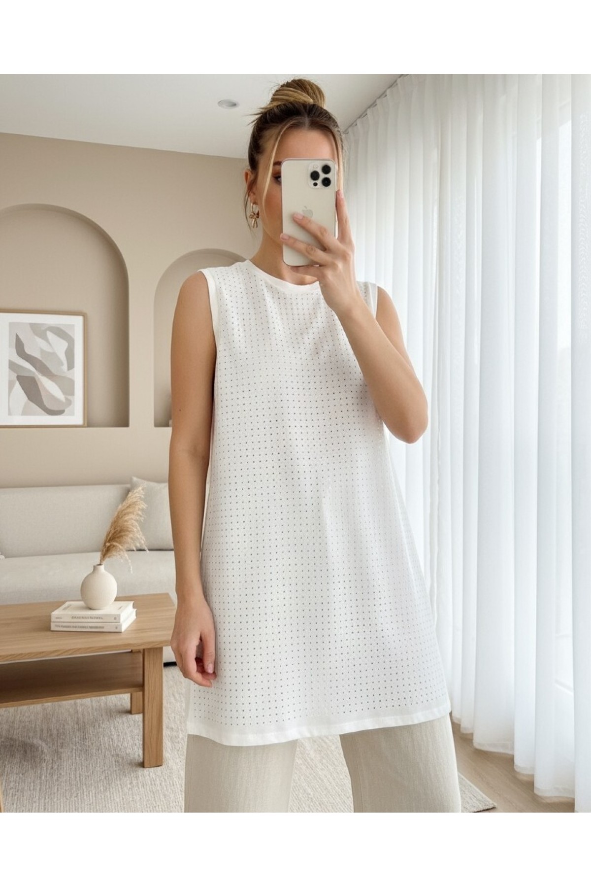 Kadın Sıfır Kol Taşlı Tunik -24S-10525TUN detay görseli