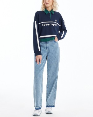 سويت شيرت نسائي مطرز ومزخرف بتفاصيل  