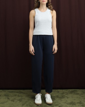 بنطلون نسائي بنقشة الجزر مع تفاصيل في الحافة 