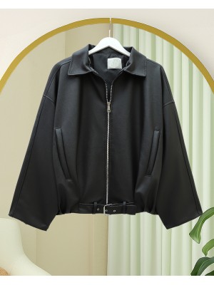 جاكيت جلدي مع بطانة وتفاصيل طي الخصر  وحزام -أسود
