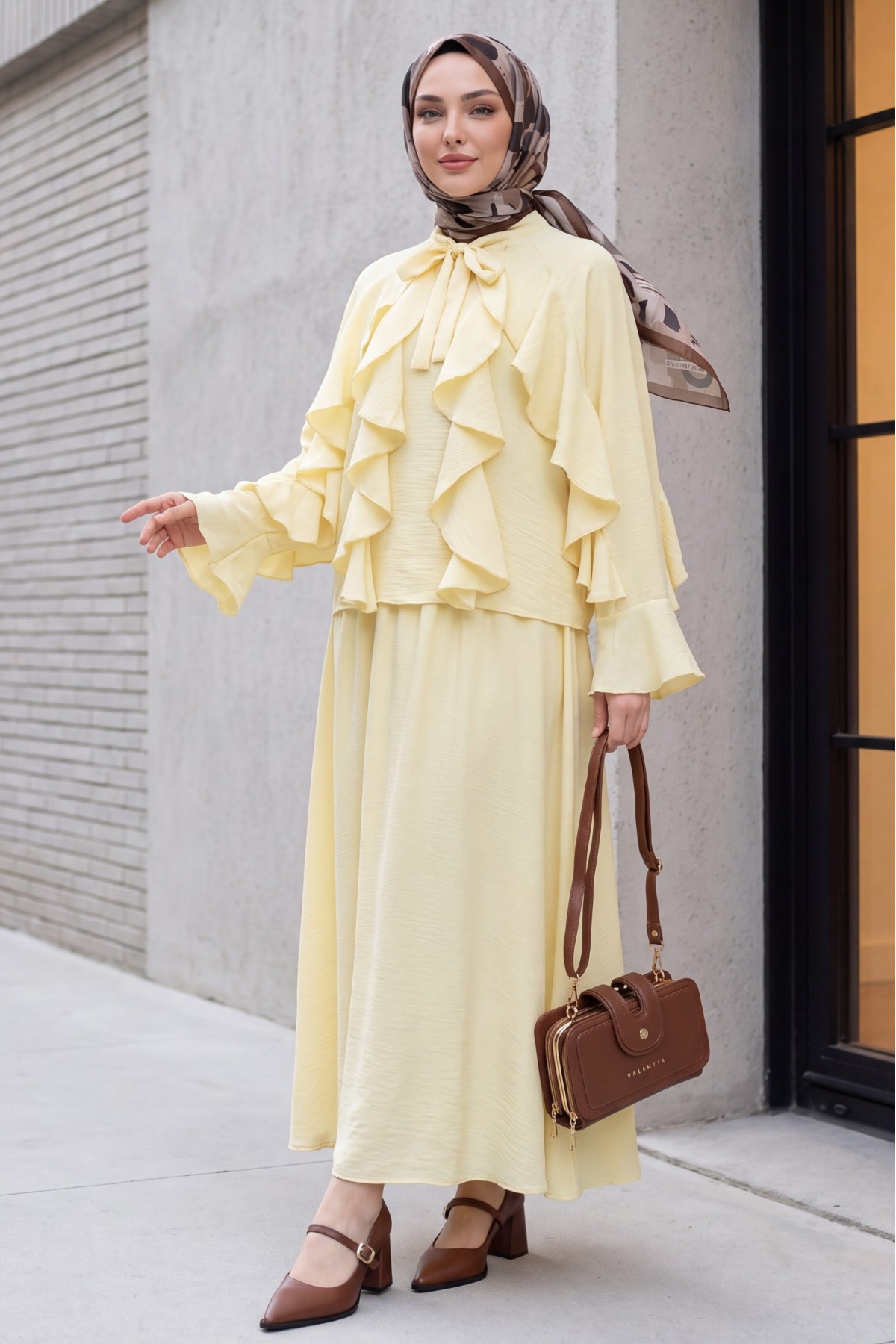 Lace-up Neckline Ruffle Detail Lined Modal Tulle Set -Light yellow