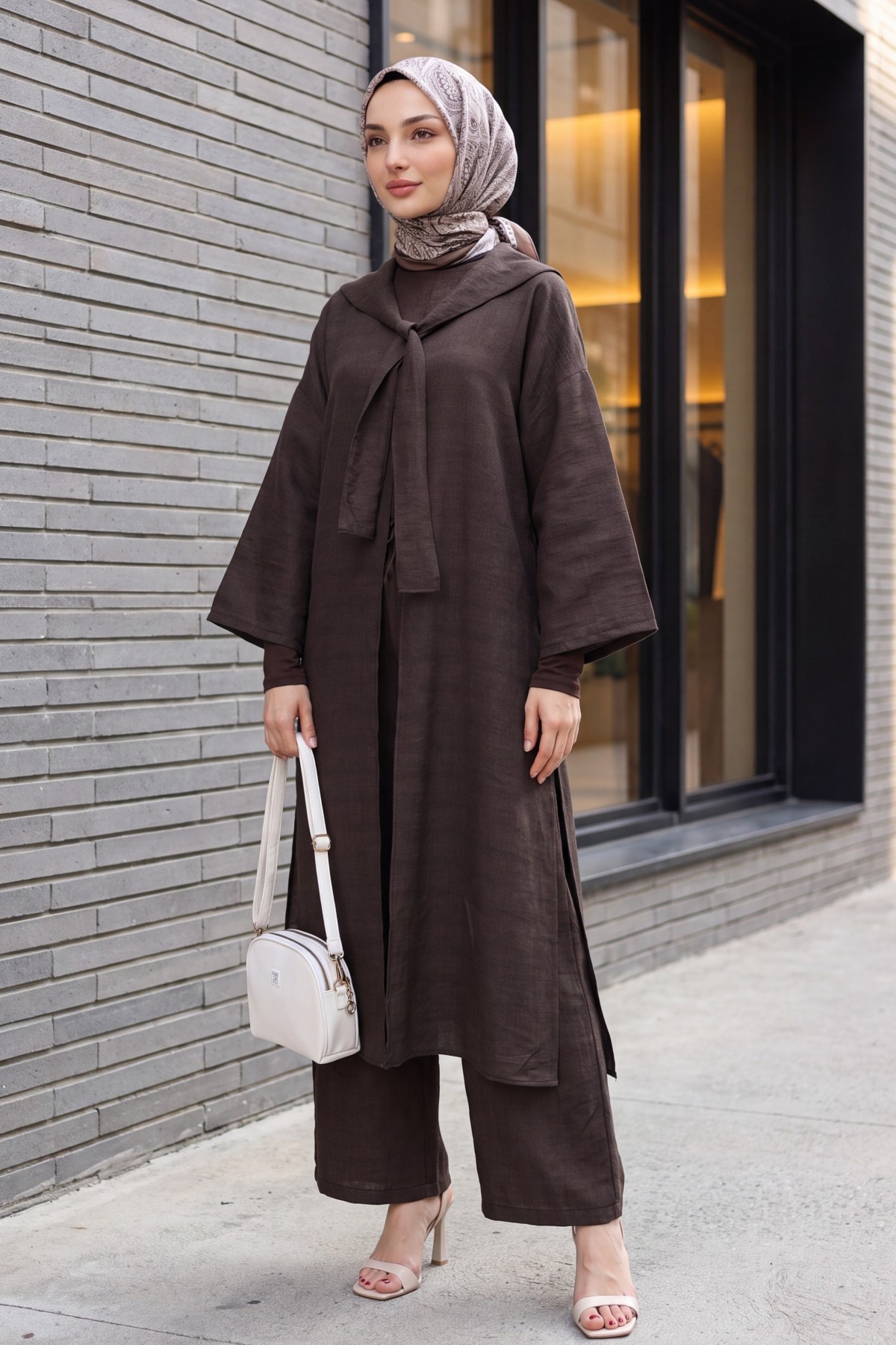 Deep Slit Linen Suit with Scarf Detail and Pockets -Brown