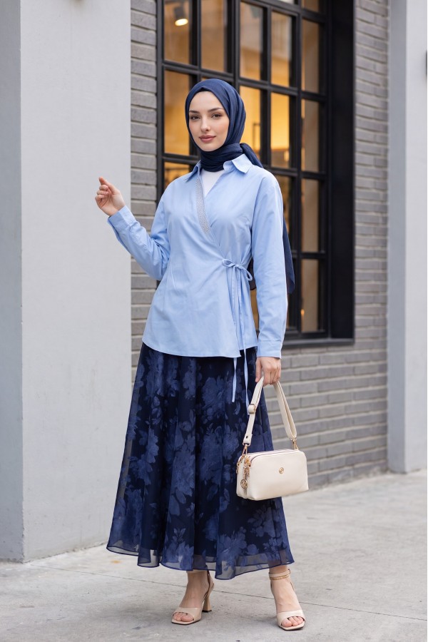 Side-Tie Poplin Shirt with Stone Detail and Wrap Collar -Blue
