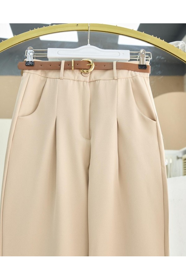 Pleated Pocket Belted Ankle Trousers - Beige