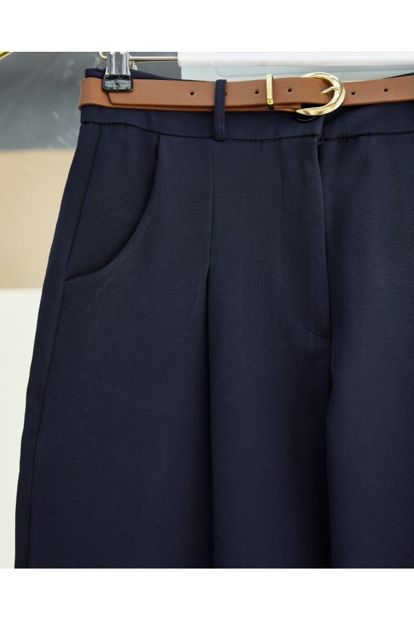 Pleated Pocket Belted Ankle Trousers -Navy blue