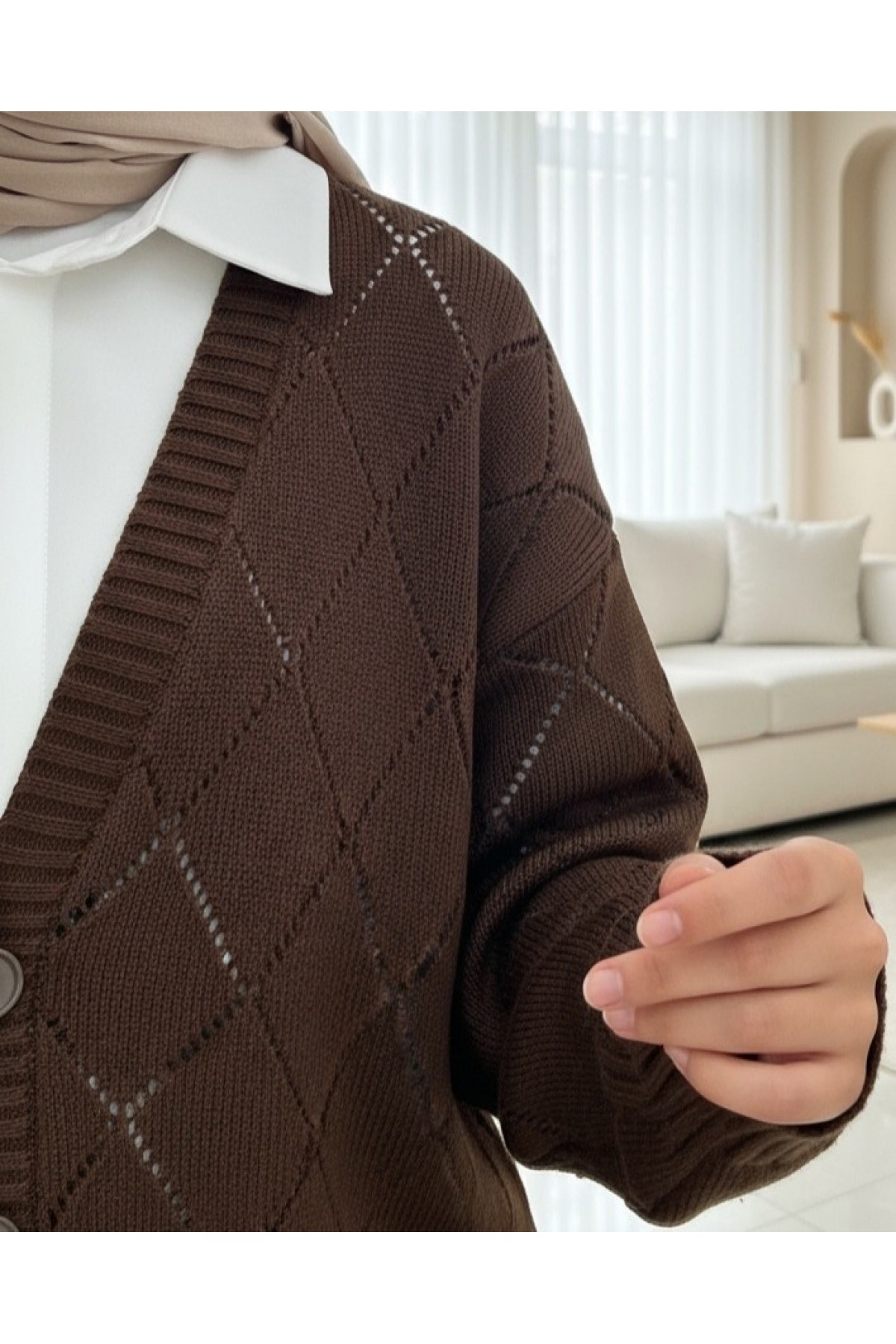Openwork Diamond Patterned Knitwear Cardigan -Brown