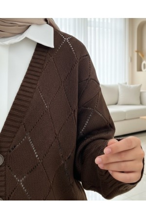 كارديجان محبوك بنقشة ماسية مفتوحة -بنى
