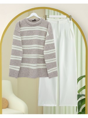 Yuvarlak Yaka Çizgili Yumoş Triko Kazak -Açık Vizon