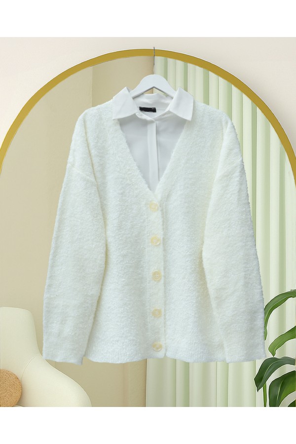 Buttoned Casual Knit Cardigan -White