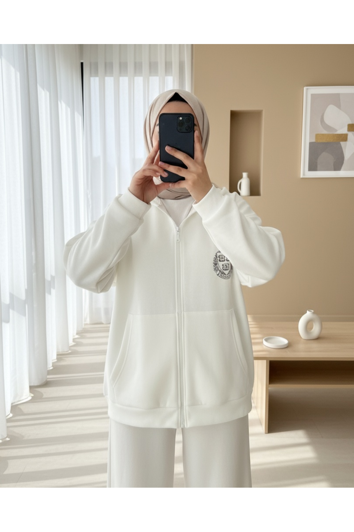 Elastic Skirt Hooded Written Sweat -White