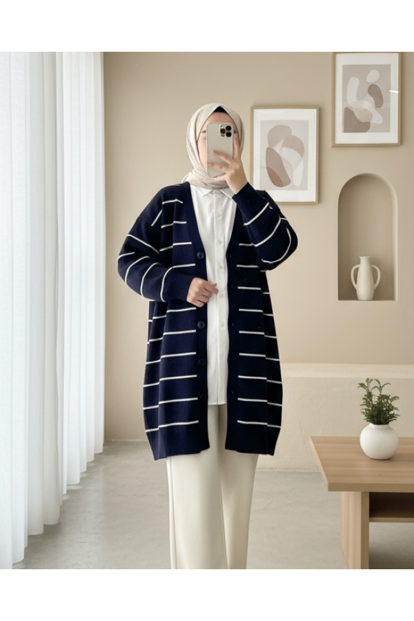 Buttoned Long Knitwear Cardigan -Navy blue