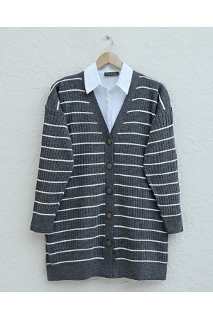 سترة تريكو طويلة مع أزرار مضلعة  -لون مدخن