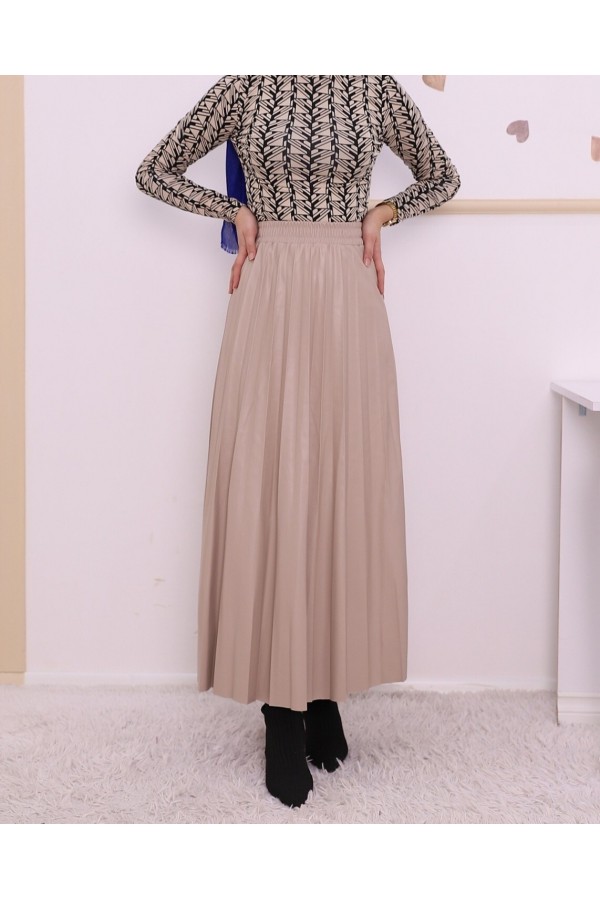 Elastic Waist Pleated Leather Skirt -Cream color
