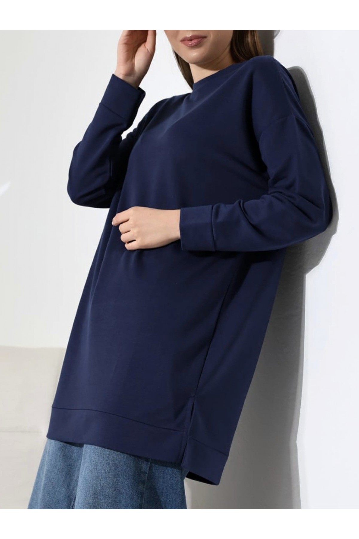 Crew Neck Double Thread Slit Tunic -Navy blue