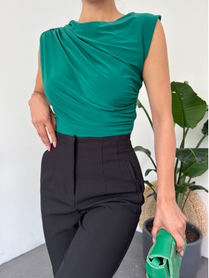 Bisiklet Yaka Sıfır Kol Sandy Bluz -Zümrüt