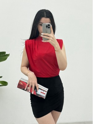 Sıfır Kol Vatkalı Sandy Bluz -Kırmızı