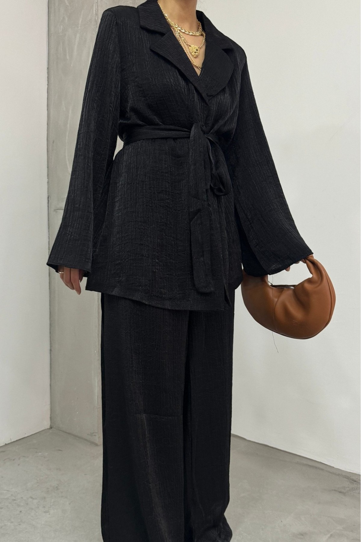 Top Buttoned Trouser Jacket Jersey Set -Black