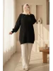 أسود