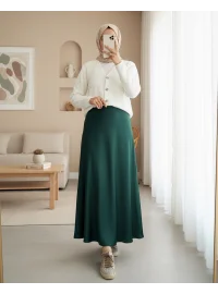 Zümrüt yeşili