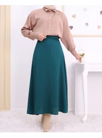 Zümrüt yeşili
